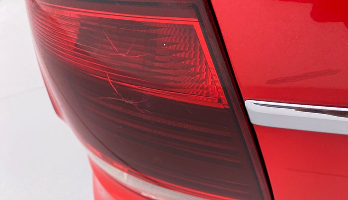 2018 Volkswagen Vento HIGHLINE TDI AT, Diesel, Automatic, 54,029 km, Left tail light - Minor damage