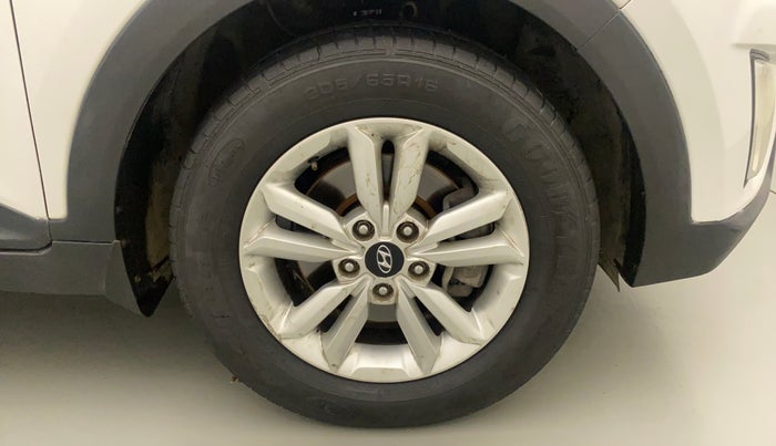 2016 Hyundai Creta SX PLUS AT 1.6 DIESEL, Diesel, Automatic, 77,740 km, Right Front Wheel