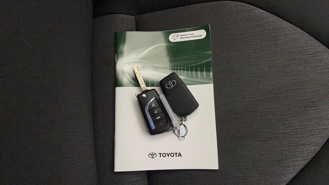 2022 Toyota Camry Ascent, Automatic, 91144 km, Key Close-up