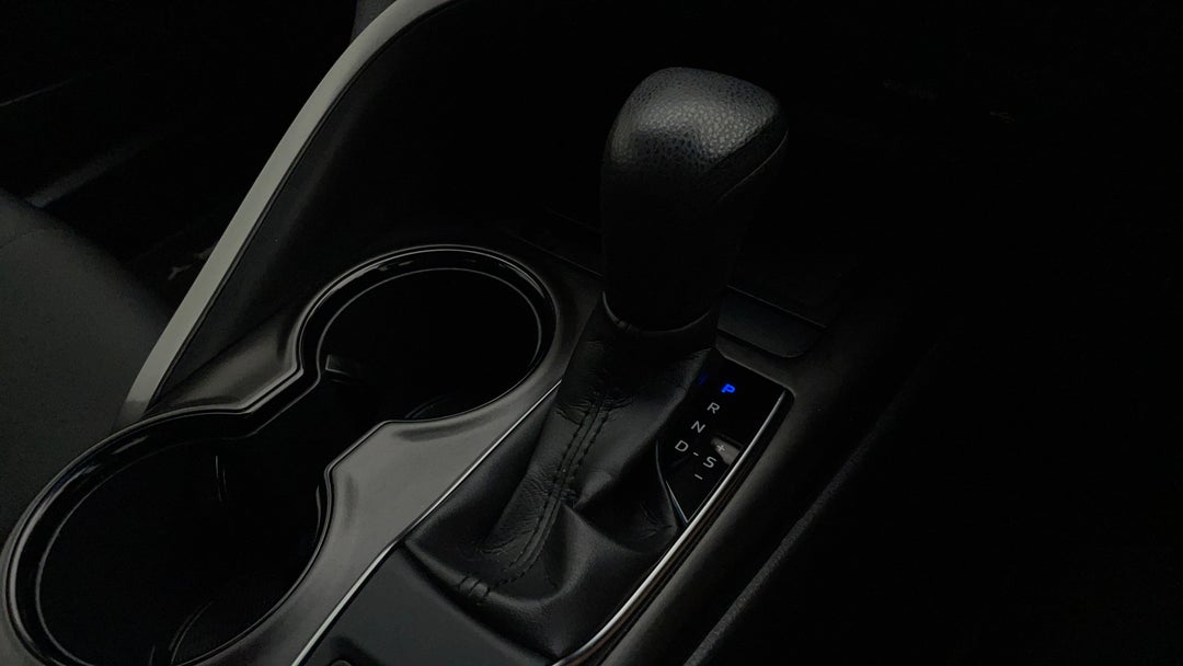 2022 Toyota Camry Ascent, Automatic, 91144 km, Gear Lever 