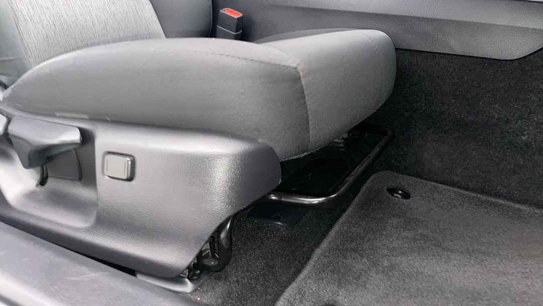 2022 Toyota Camry Ascent, Automatic, 91144 km, Drivers Side Adjustment Panel