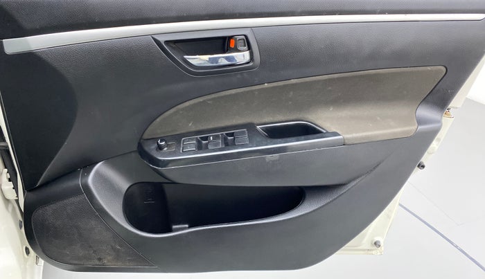 2014 Maruti Swift VXI D, Petrol, Manual, 51,788 km, Driver Side Door Panels Control