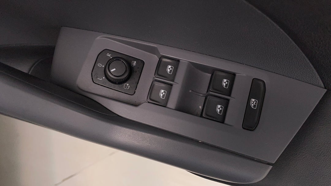 Drivers Side Door Panel Controls