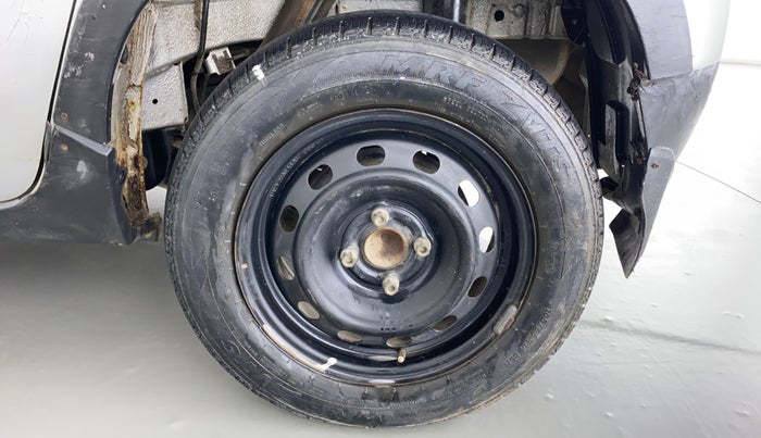 2017 Mahindra Kuv100 K4 6 STR, Petrol, Manual, 36,190 km, Left Rear Wheel