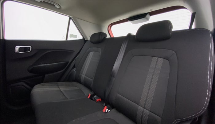 2019 Hyundai VENUE 1.0 TURBO GDI SX+ AT, Petrol, Automatic, 14,667 km, Right Side Rear Door Cabin