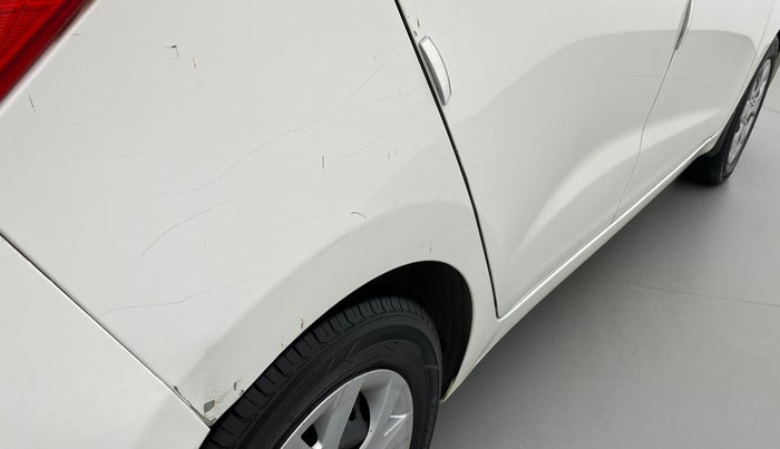 2015 Hyundai Grand i10 MAGNA 1.2 KAPPA VTVT, CNG, Manual, 75,716 km, Right quarter panel - Slightly dented