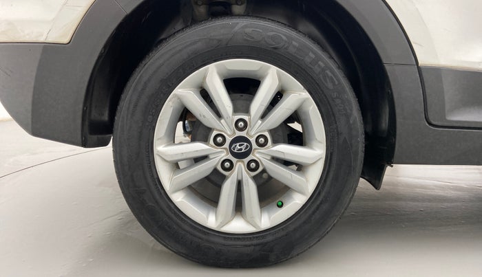 2016 Hyundai Creta SX PLUS 1.6 PETROL, Petrol, Manual, 88,174 km, Right Rear Wheel