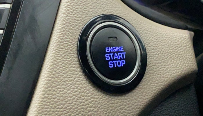 2016 Hyundai Elite i20 ASTA 1.2 (O), Petrol, Manual, 67,279 km, Keyless Start/ Stop Button