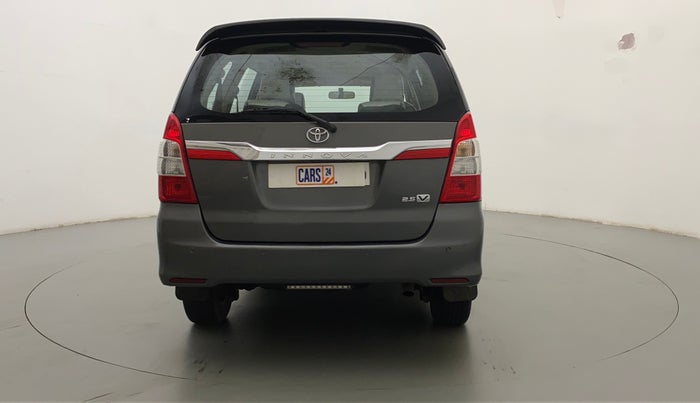 2014 Toyota Innova 2.5 VX 7 STR, Diesel, Manual, 93,272 km, Back/Rear