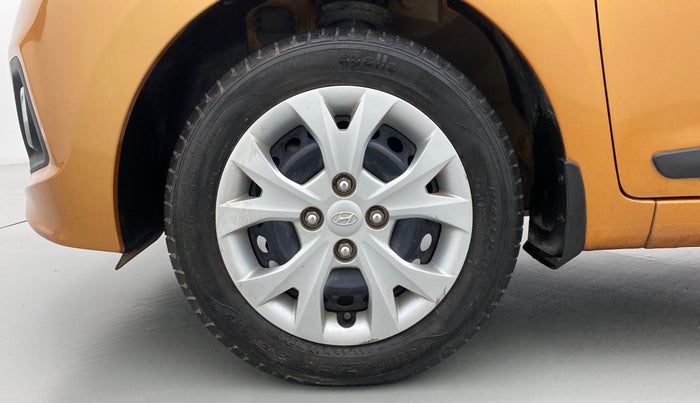 2015 Hyundai Grand i10 SPORTZ 1.2 KAPPA VTVT, Petrol, Manual, 17,140 km, Left Front Wheel