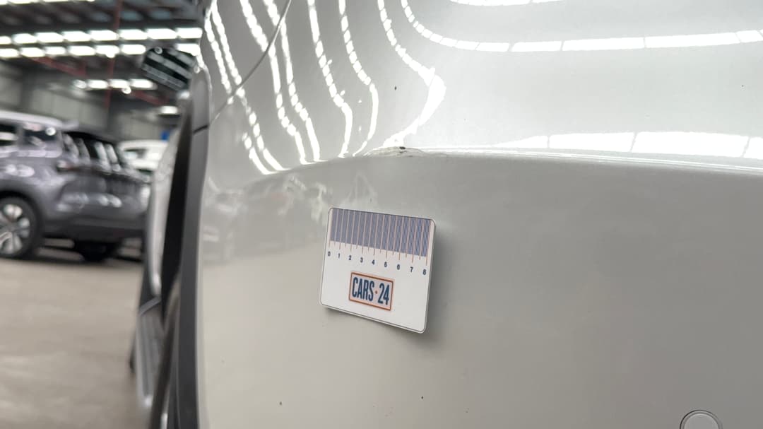 2025 Toyota Fortuner Crusade, Automatic, 11274 km, Bumper Rear Scratch