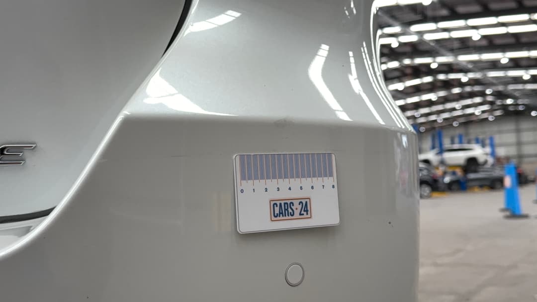 2025 Toyota Fortuner Crusade, Automatic, 11274 km, Bumper Rear Scratch