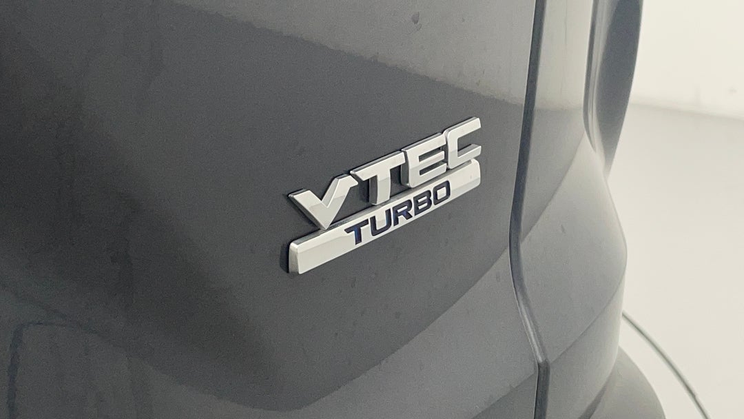 Badge (Boot Right Side)