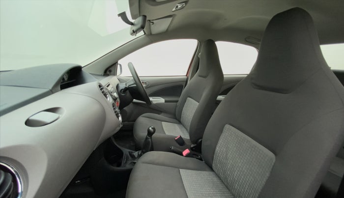 2011 Toyota Etios V, Petrol, Manual, 87,194 km, Right Side Front Door Cabin