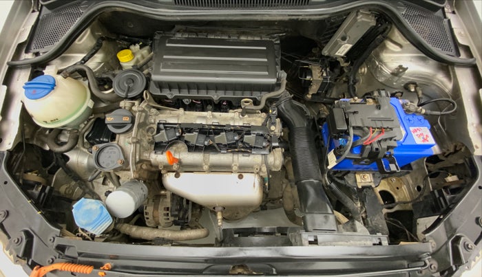 2011 Volkswagen Vento HIGHLINE 1.6 MPI, Petrol, Manual, 81,009 km, Open Bonet
