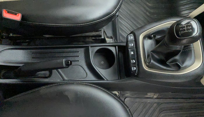 2019 Hyundai NEW SANTRO SPORTZ 1.1, Petrol, Manual, 22,320 km, Gear Lever