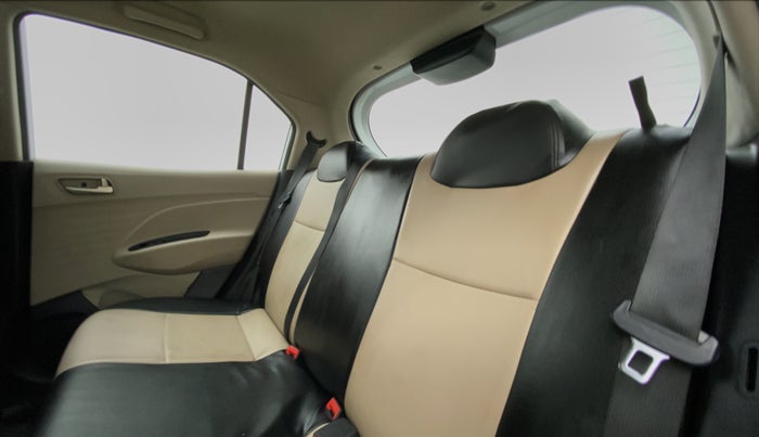 2019 Hyundai NEW SANTRO SPORTZ 1.1, Petrol, Manual, 22,320 km, Right Side Rear Door Cabin