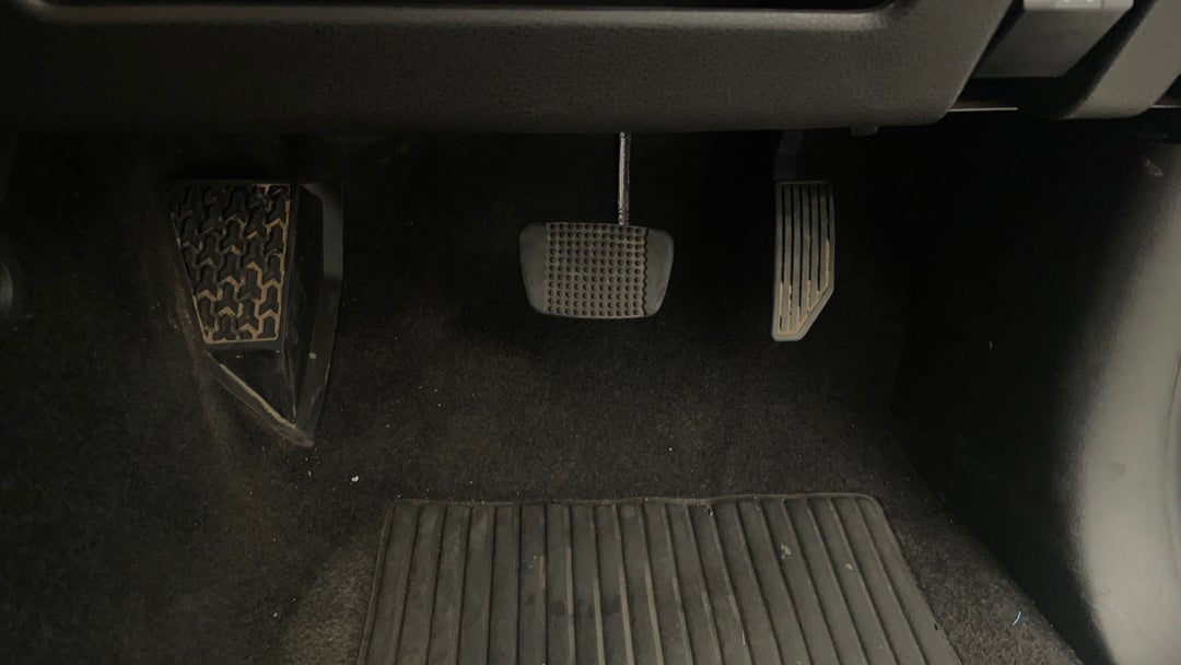 Pedals and Footmat