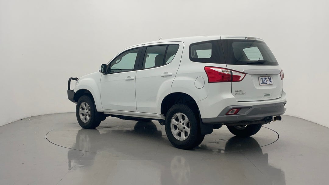 Left Back Diagonal (45- Degree) View