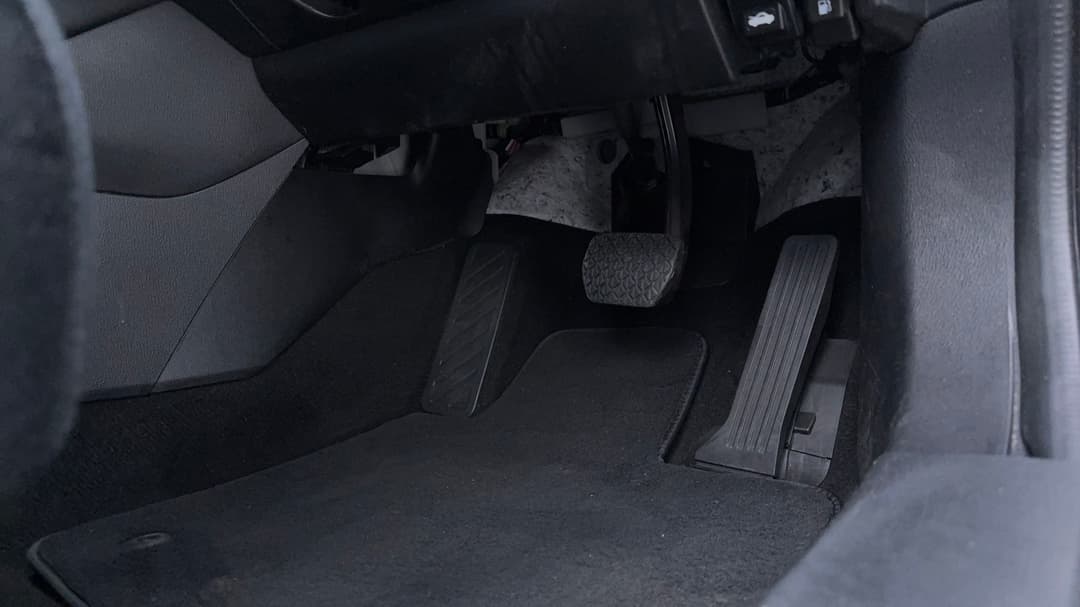 Pedals and Footmat