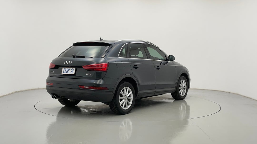 Right Back Diagonal (45- Degree) View