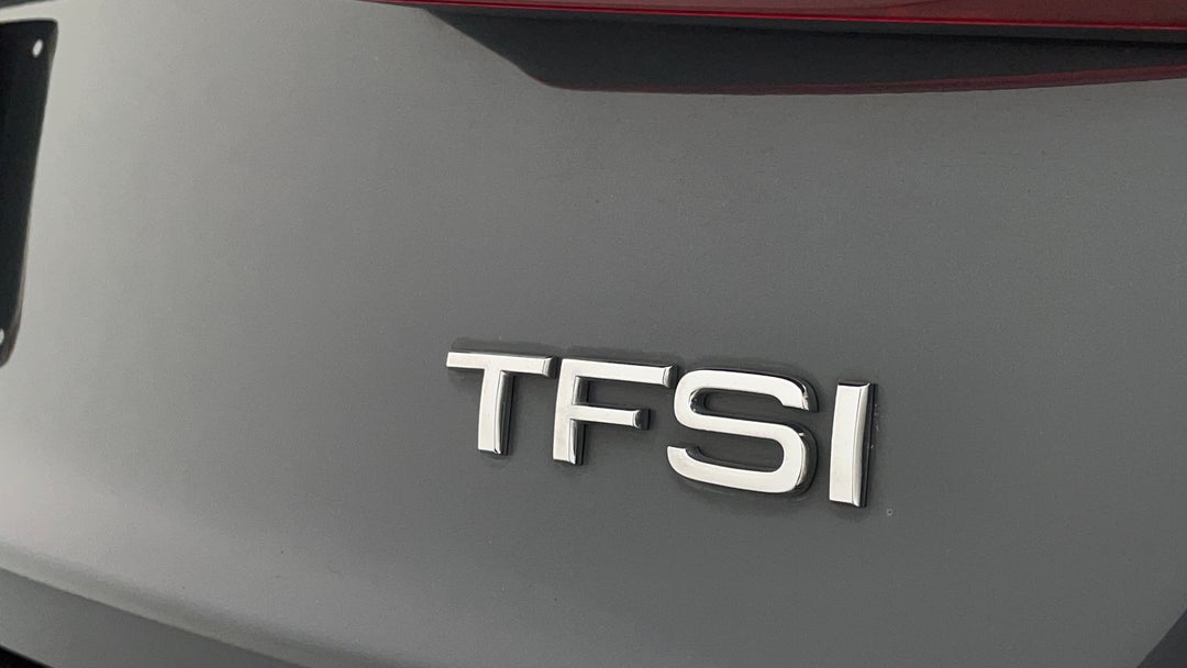 Badge (Boot Right Side)