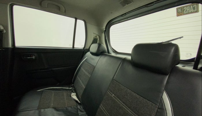 2015 Maruti Wagon R Stingray VXI, Petrol, Manual, 28,862 km, Right Side Rear Door Cabin