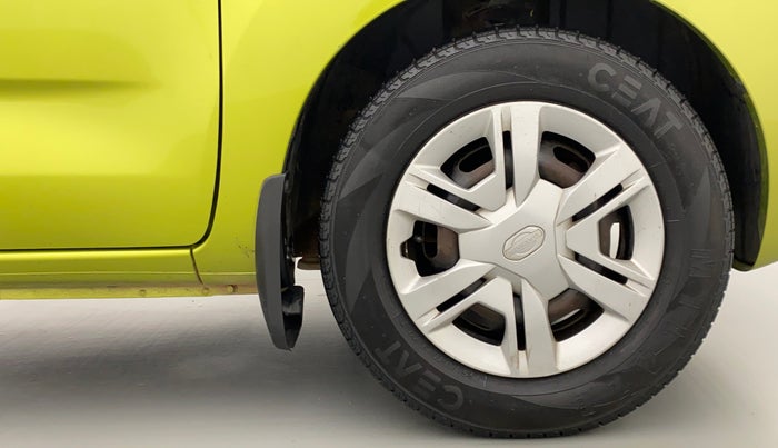 2017 Datsun Redi Go T (O), Petrol, Manual, 38,025 km, Right Front Wheel