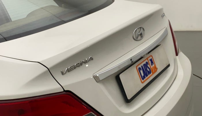 2016 Hyundai Verna 1.6 VTVT SX AT, Petrol, Automatic, 12,693 km, Dicky (Boot door) - Paint has minor damage