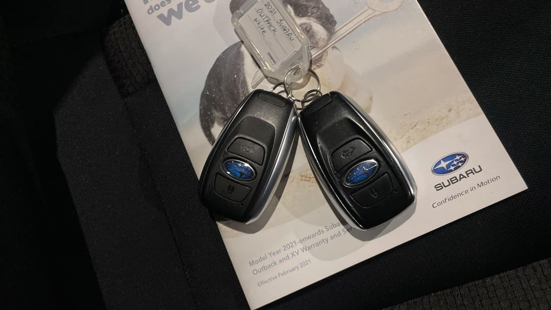 2021 Subaru Outback AWD, Automatic, 58213 km, Key Close-up