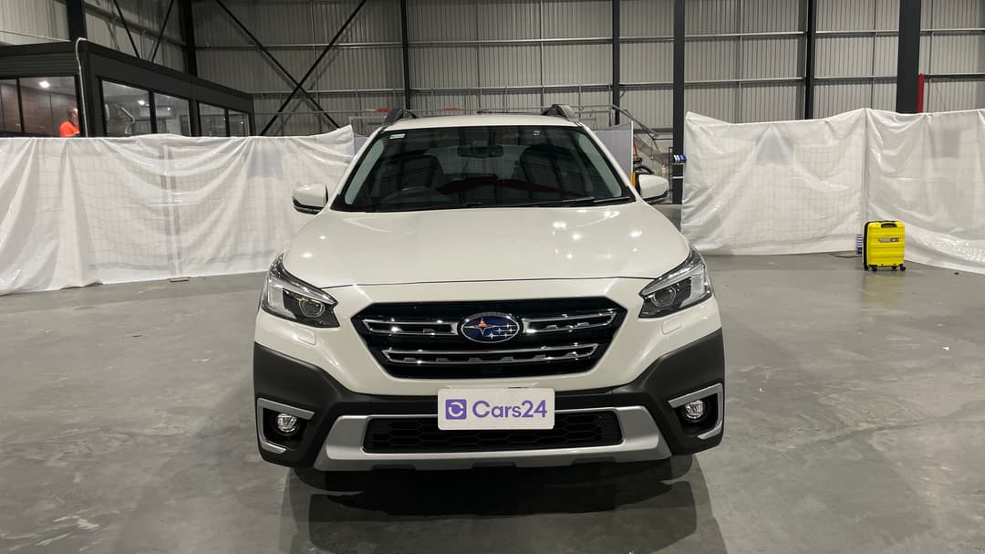 2021 Subaru Outback AWD, Automatic, 58213 km, Front View