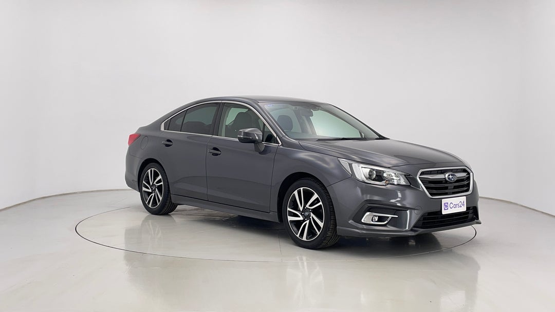 2020 Subaru Liberty 2.5i AWD, Automatic, 72220 km, Right Front Diagonal (45- Degree) View