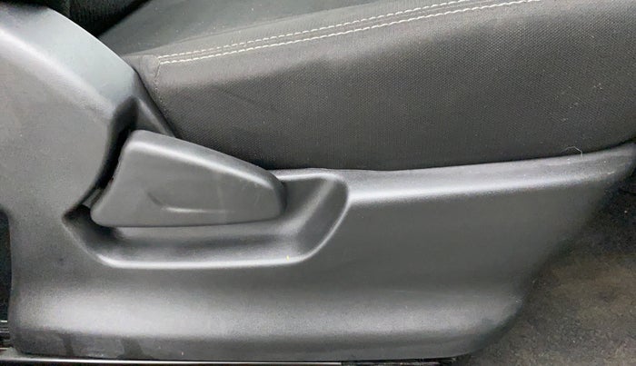 2018 Datsun Redi Go 1.0 T(O), Petrol, Manual, 16,682 km, Driver Side Adjustment Panel
