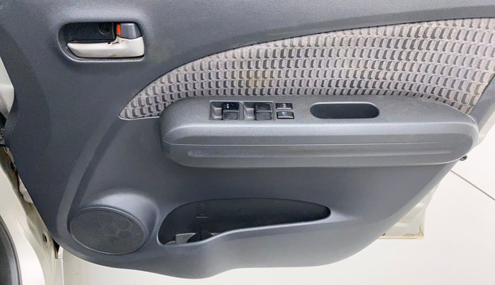 2014 Maruti Ritz VXI, Petrol, Manual, 68,467 km, Driver Side Door Panels Control