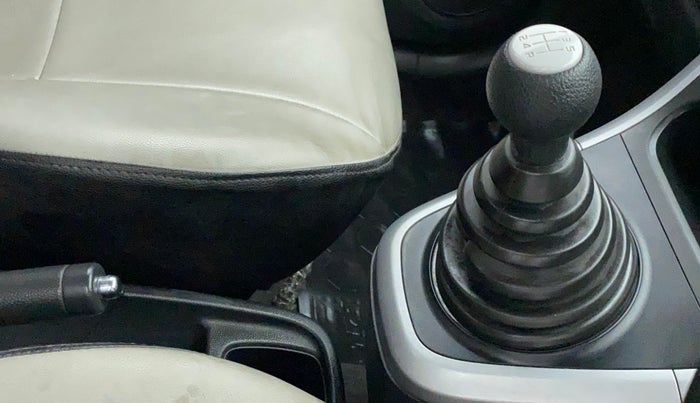 2014 Maruti Ritz VXI, Petrol, Manual, 68,467 km, Gear Lever