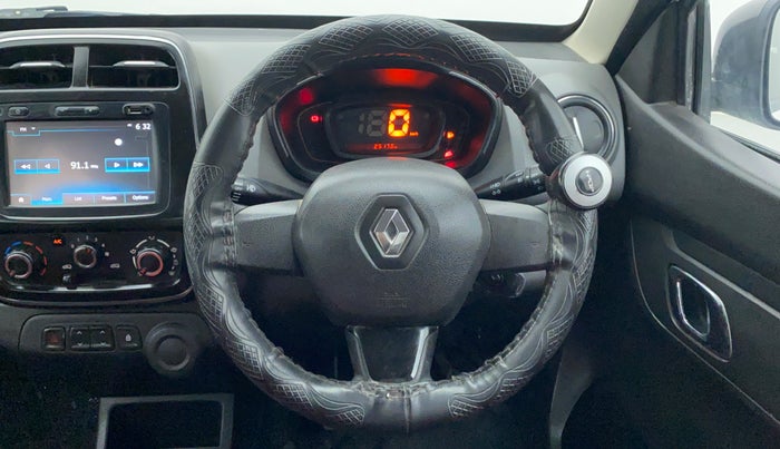 2018 Renault Kwid 1.0 RXT Opt, Petrol, Manual, 25,168 km, Steering Wheel Close-up