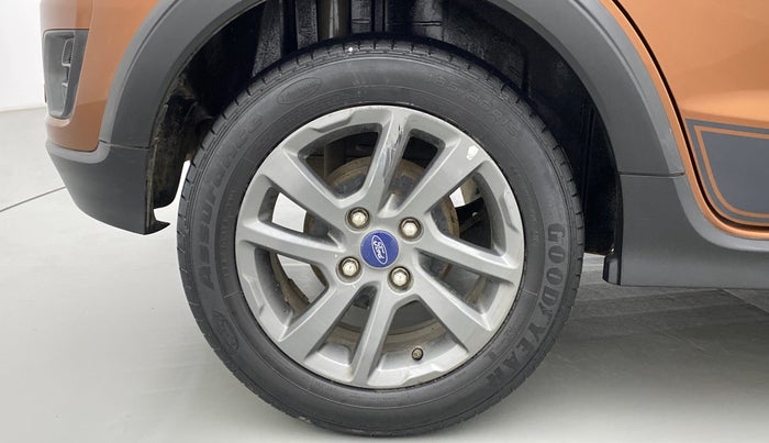 2019 Ford FREESTYLE TITANIUM 1.5 DIESEL, Diesel, Manual, 60,765 km, Right Rear Wheel