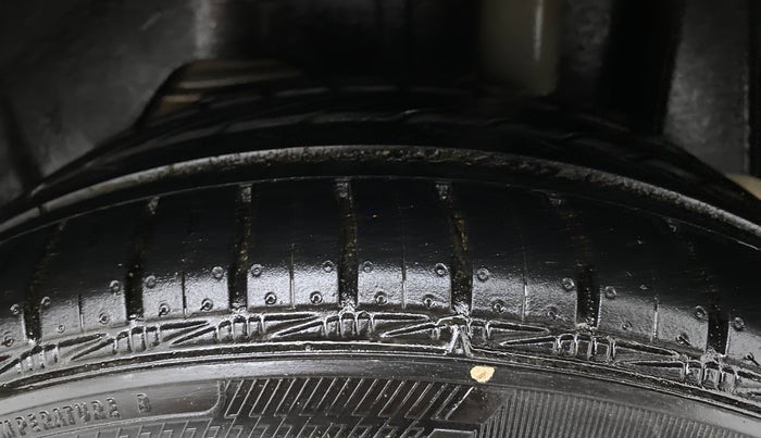 2019 Ford FREESTYLE TITANIUM 1.5 DIESEL, Diesel, Manual, 60,765 km, Left Rear Tyre Tread