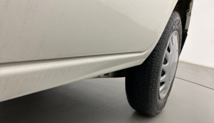 2017 Maruti Alto 800 LXI O, Petrol, Manual, 68,428 km, Left running board - Slightly dented