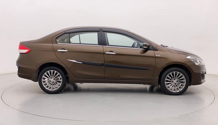 2015 Maruti Ciaz ZXI+, Petrol, Manual, 1,04,650 km, Right Side View