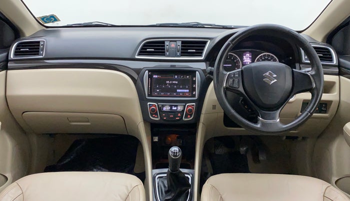 2015 Maruti Ciaz ZXI+, Petrol, Manual, 1,04,650 km, Dashboard