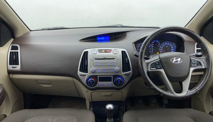 2012 Hyundai i20 ASTA 1.2 O WITH SUNROOF, Petrol, Manual, 38,603 km, Dashboard