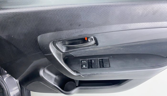 2019 Maruti Vitara Brezza VDI, Diesel, Manual, 37,966 km, Driver Side Door Panels Control