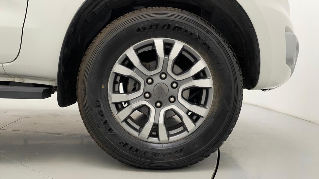 2015 Ford Ranger Xlt 3.2 (4x4), Automatic, 69861 km, Right Front Wheel