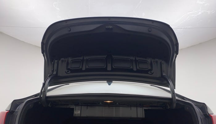 2018 Hyundai Verna 1.6 VTVT SX, Petrol, Manual, 63,026 km, Boot Door Open