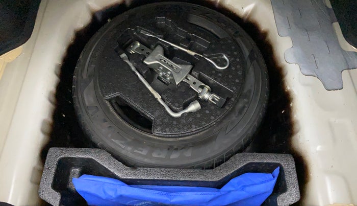 2016 Maruti Ciaz ZXI, Petrol, Manual, 57,653 km, Spare Tyre
