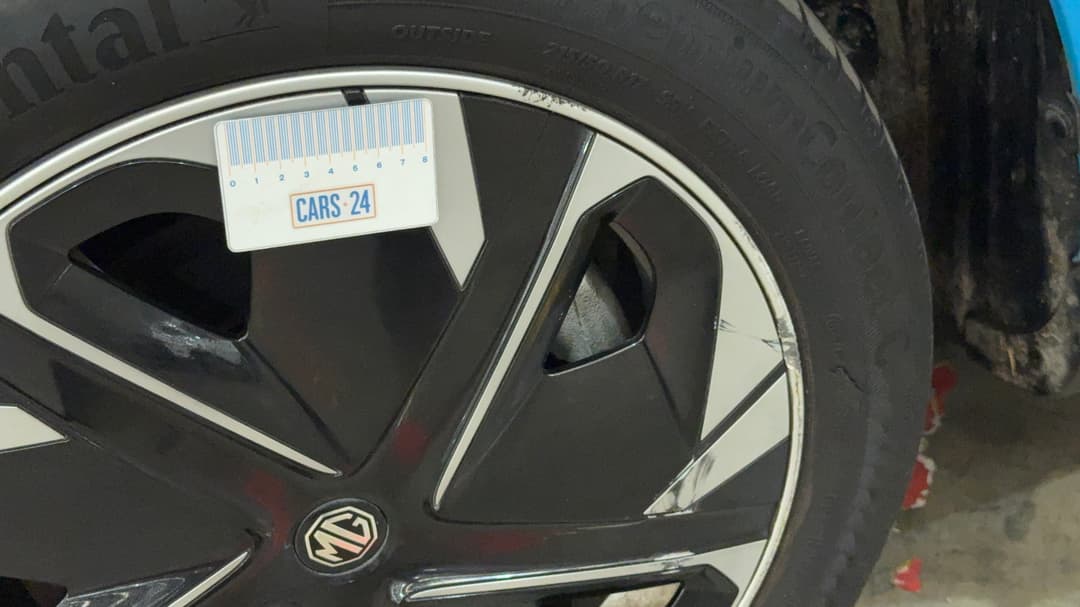 2024 MG Mg4 Excite 51 125kw, Automatic, 33390 km, Wheels Rim Front LHS Scratch
