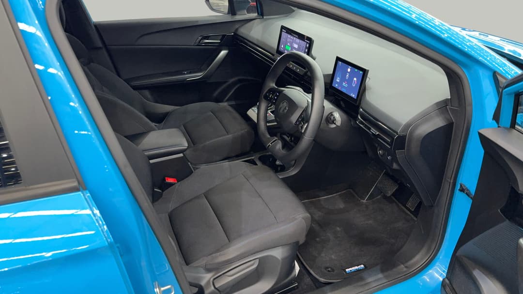 2024 MG Mg4 Excite 51 125kw, Automatic, 33390 km, Right Side Front Door Cabin View