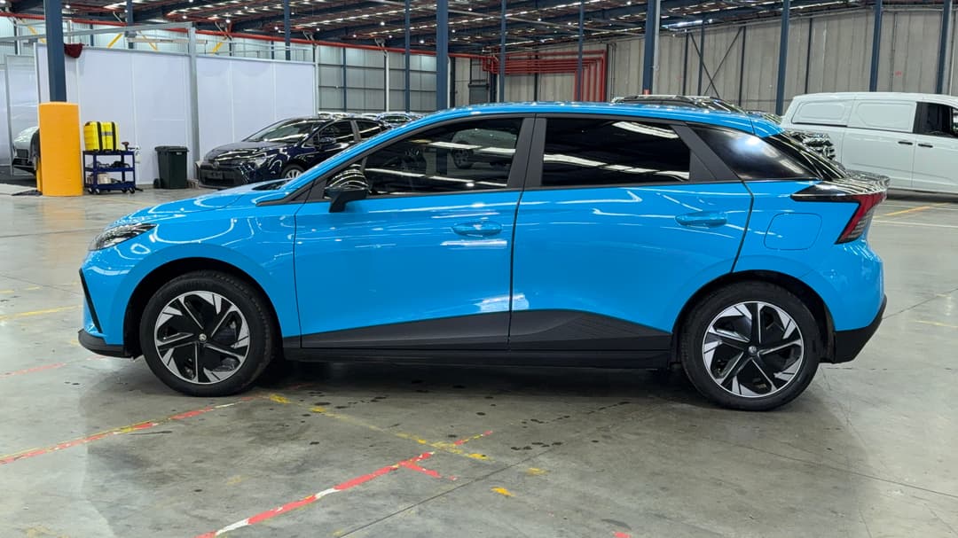 2024 MG Mg4 Excite 51 125kw, Automatic, 33390 km, Left Side View