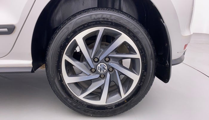 2021 Volkswagen Polo COMFORTLINE 1.0 TSI AT, Petrol, Automatic, 22,658 km, Left Rear Wheel